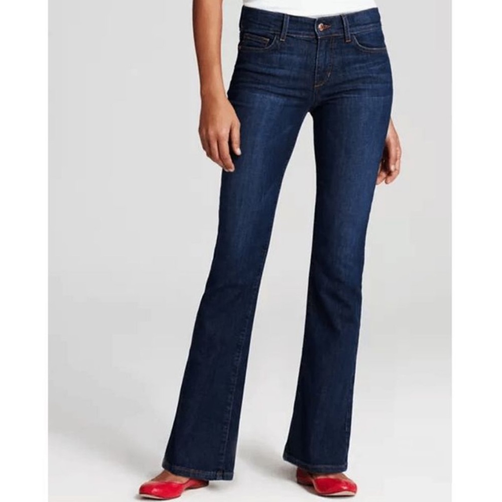 Joe’s Jeans Dark Wash Petite Bootcut Jeans sz 27